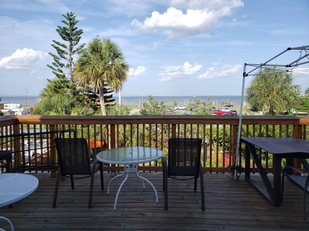 Casa Coquina Del Mar Bed And Breakfast Titusville Exterior photo